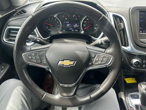 Used 2021 Chevrolet Equinox LT image 19