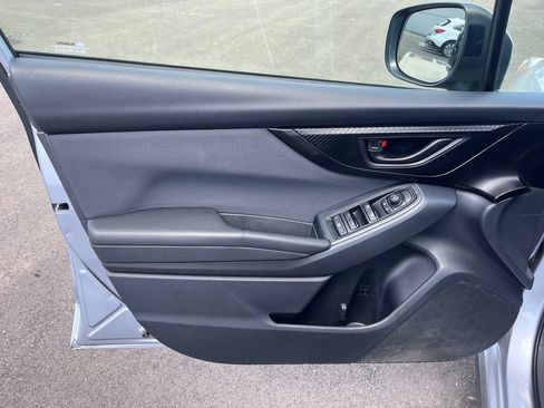 Used 2018 Subaru Crosstrek 2.0i Premium w/ Eyesight System AWD/4WD image 9