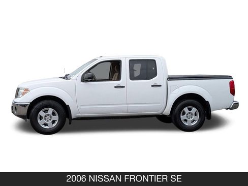 Used 2006 Nissan Frontier SE w/ (P01) Power Pkg AWD/4WD image 5