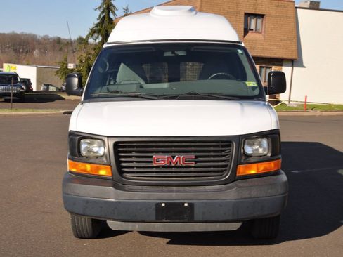 Used 2015 GMC Savana 2500 LS w/ Cold Climate Package RWD image 5