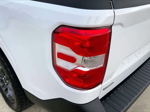 Used 2024 Ford Maverick XLT image 27