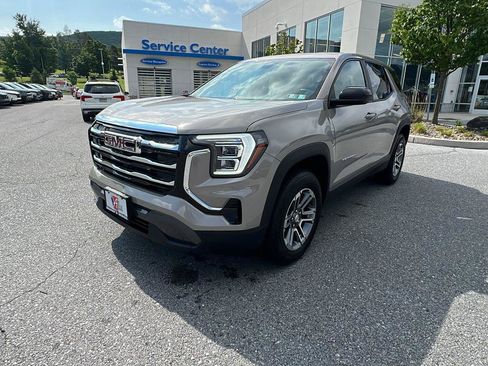 Used 2025 GMC Terrain Elevation AWD/4WD image 8