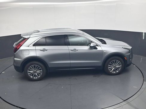 Used 2025 Cadillac XT4 Premium Luxury FWD image 37