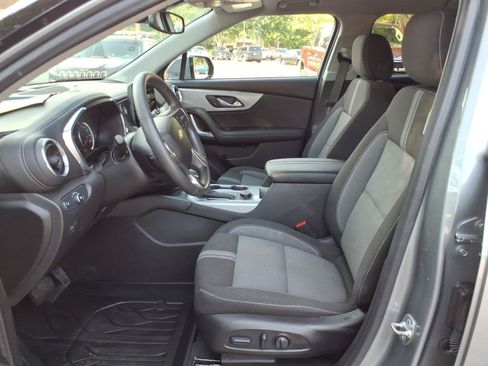 Used 2024 Chevrolet Blazer LT w/ Convenience Package FWD image 11
