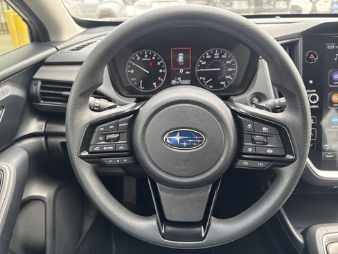 Used 2024 Subaru Crosstrek 2.0i Premium image 12