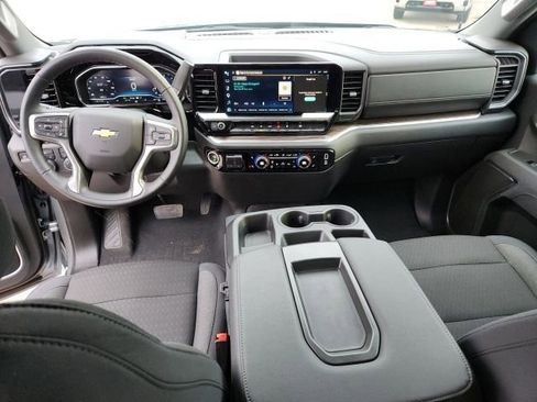Certified 2025 Chevrolet Silverado 1500 LT image 18