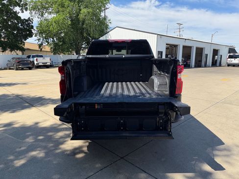 Used 2026 Chevrolet Silverado 1500 ZR2 AWD/4WD image 35