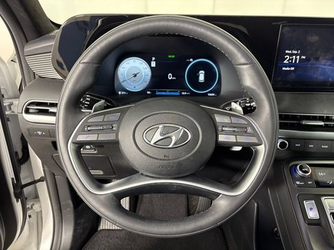 Used 2025 Hyundai Palisade Calligraphy AWD/4WD image 17