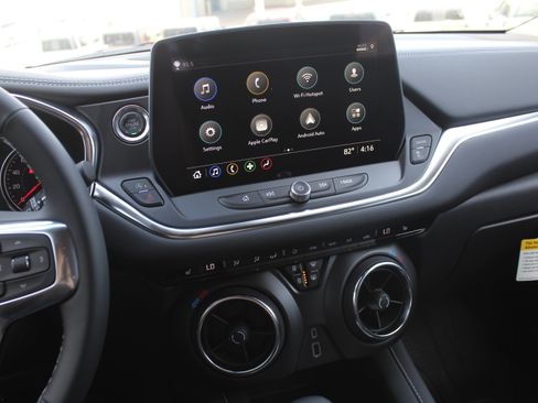 New 2026 Chevrolet Blazer LT w/ Midnight/Sport Edition AWD/4WD image 13