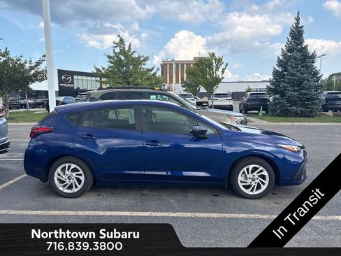 Used 2025 Subaru Impreza 2.0i AWD/4WD image 3