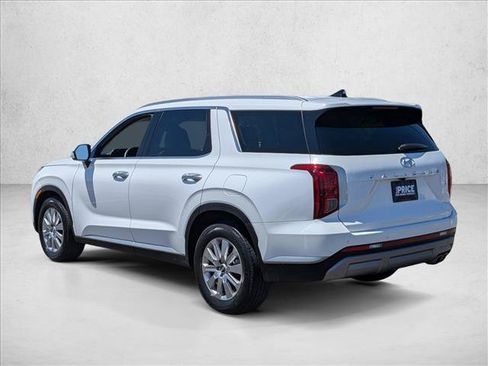 Used 2025 Hyundai Palisade SEL FWD image 9