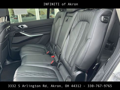 Used 2023 BMW X7 xDrive40i image 41