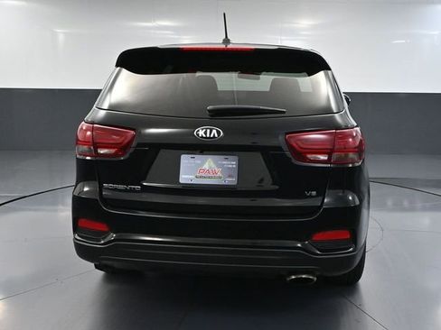 Used 2019 Kia Sorento AWD V6 image 5