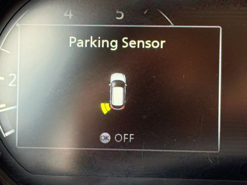 Used 2024 Nissan Kicks SV FWD image 6