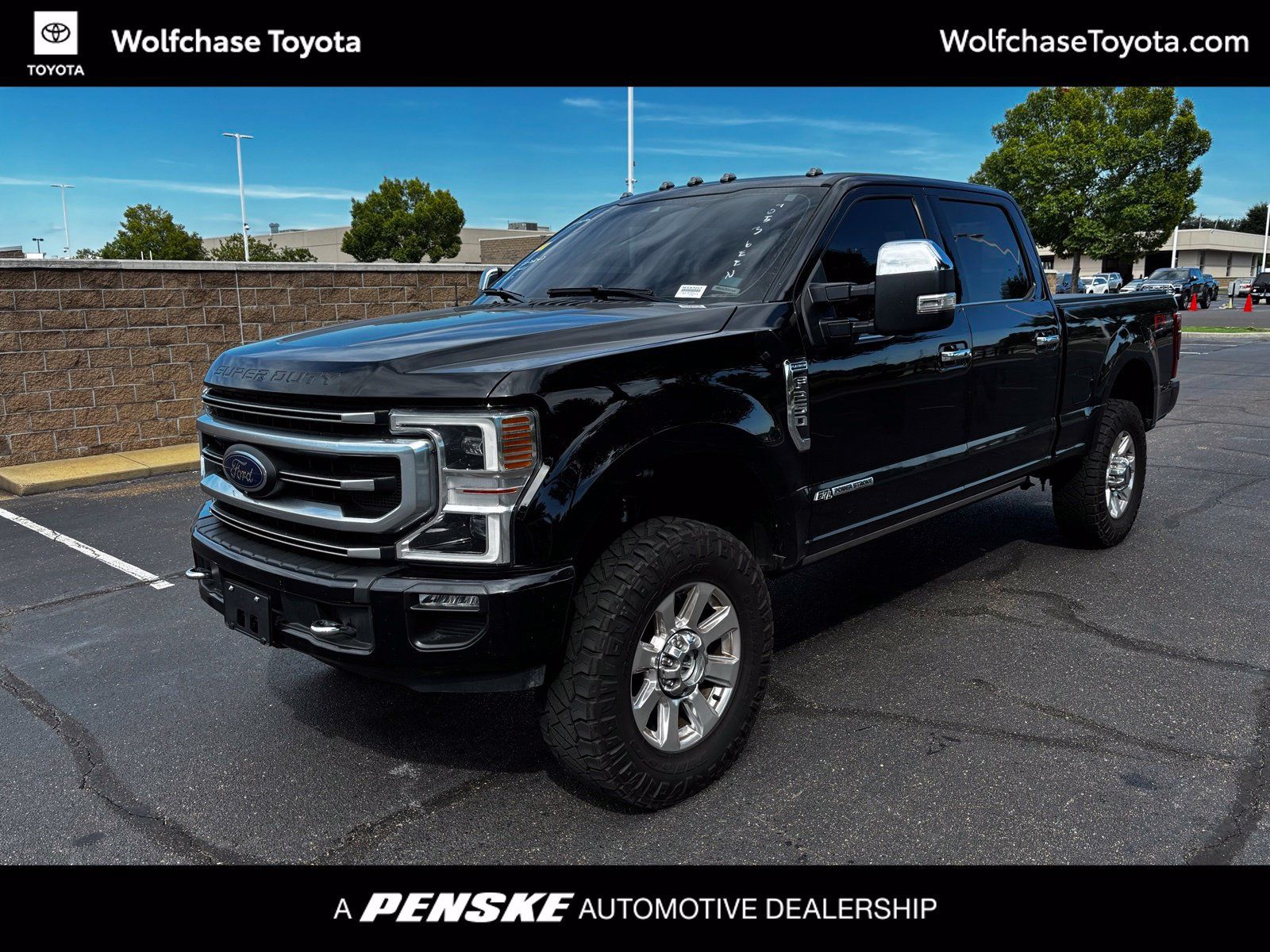 Used 2022 Ford F250 Platinum AWD/4WD image 1