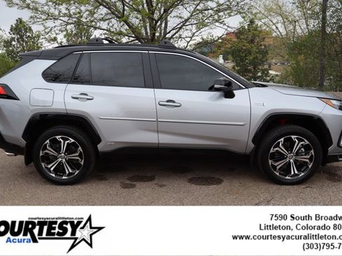 Used 2024 Toyota RAV4 XSE w/ Premium Package AWD/4WD image 7