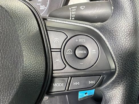 Used 2025 Toyota Corolla LE image 25