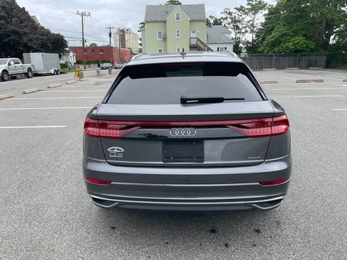 Used 2019 Audi Q8 Premium Plus w/ Premium Plus AWD/4WD image 6