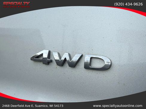 Used 2018 Ford Explorer XLT w/ Equipment Group 202A image 13