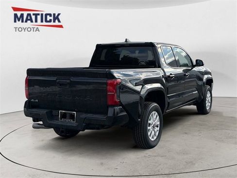 New 2026 Toyota Tacoma SR5 image 7