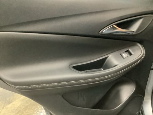 Used 2023 Buick Encore GX Select FWD image 21