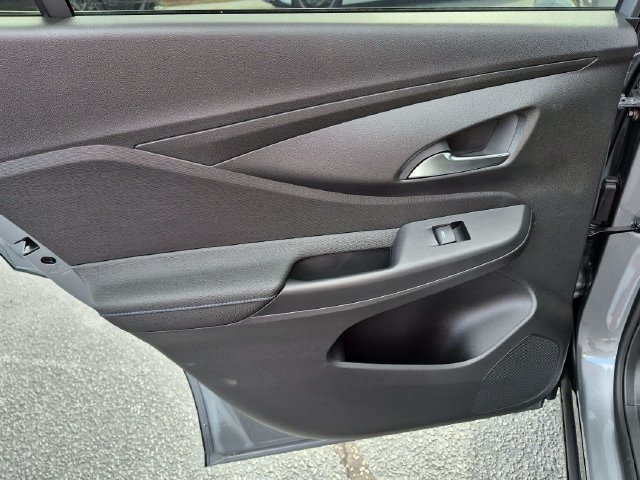 New 2026 Buick Envista Sport Touring w/ Convenience I Package FWD image 25