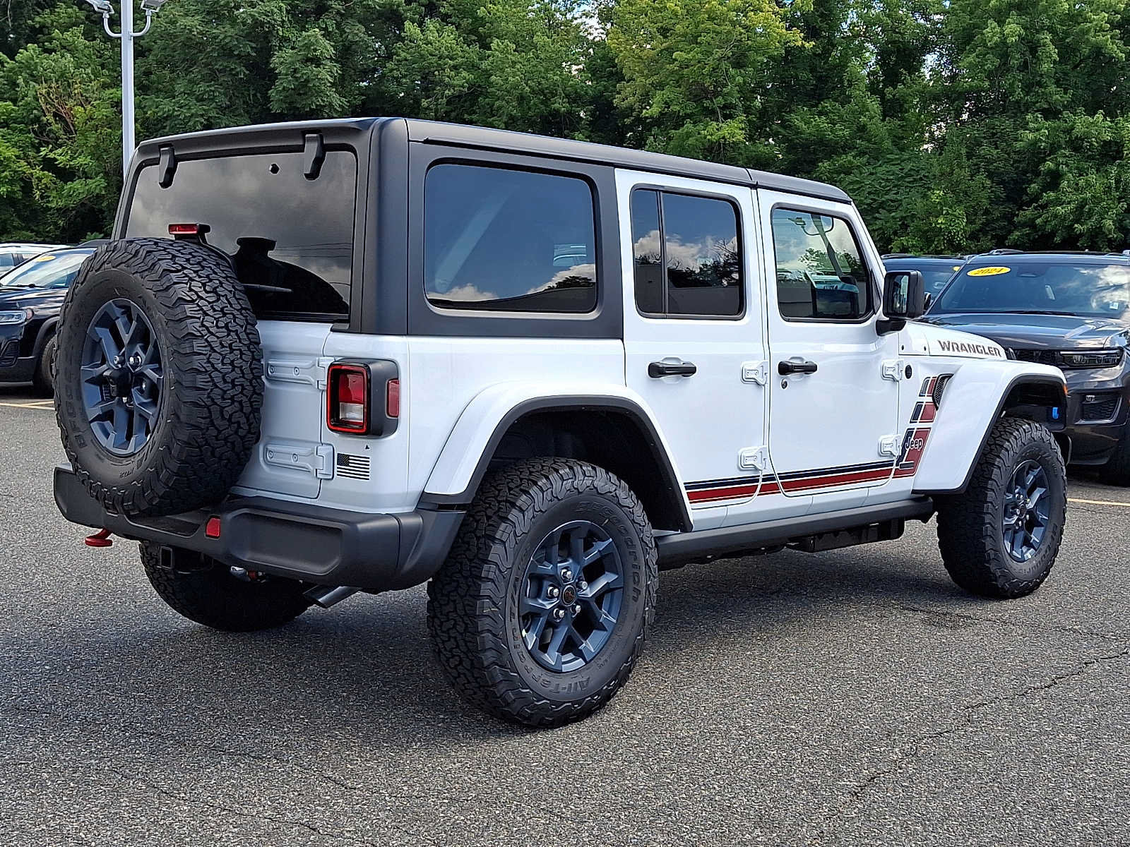 New 2026 Jeep Wrangler Unlimited Sport AWD/4WD image 4