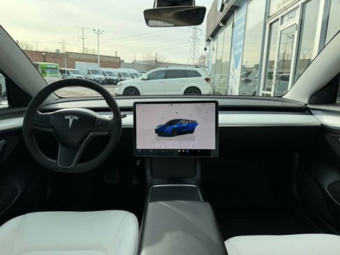 Used 2022 Tesla Model 3 image 28