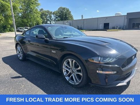 Used 2023 Ford Mustang GT Premium w/ Equipment Group 401A RWD image 5