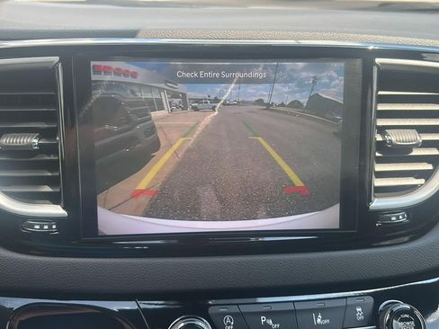 New 2026 Chrysler Voyager LX image 15