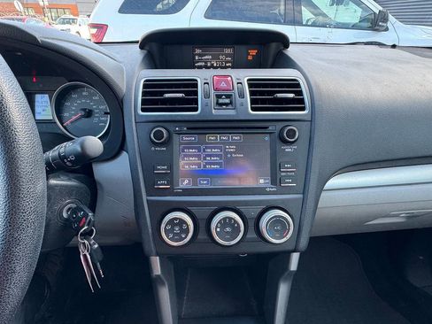 Used 2018 Subaru Forester 2.5i w/ Alloy Wheel Package image 11