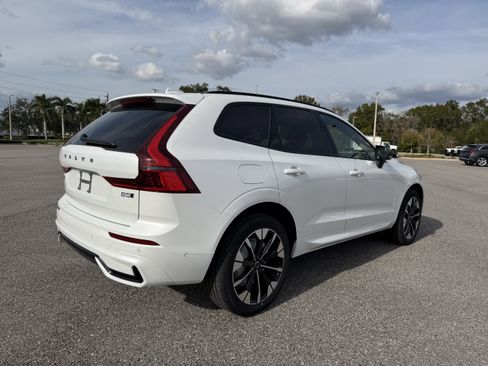 New 2026 Volvo XC60 B5 Plus w/ Climate Package image 3