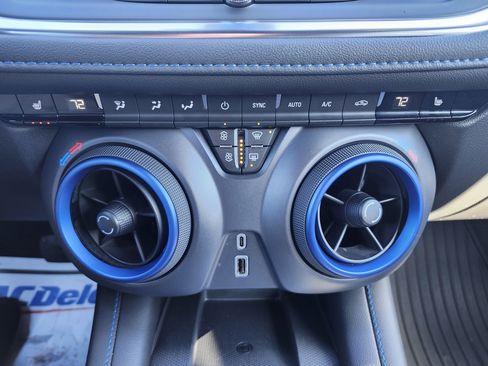 Used 2025 Chevrolet Blazer RS w/ Driver Confidence II Package image 25