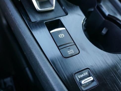 Used 2021 Nissan Rogue S FWD image 19