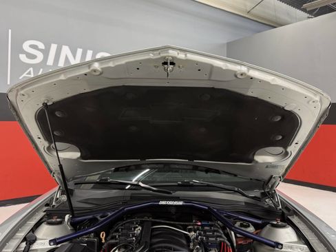 Used 2010 Chevrolet Camaro SS RWD image 10