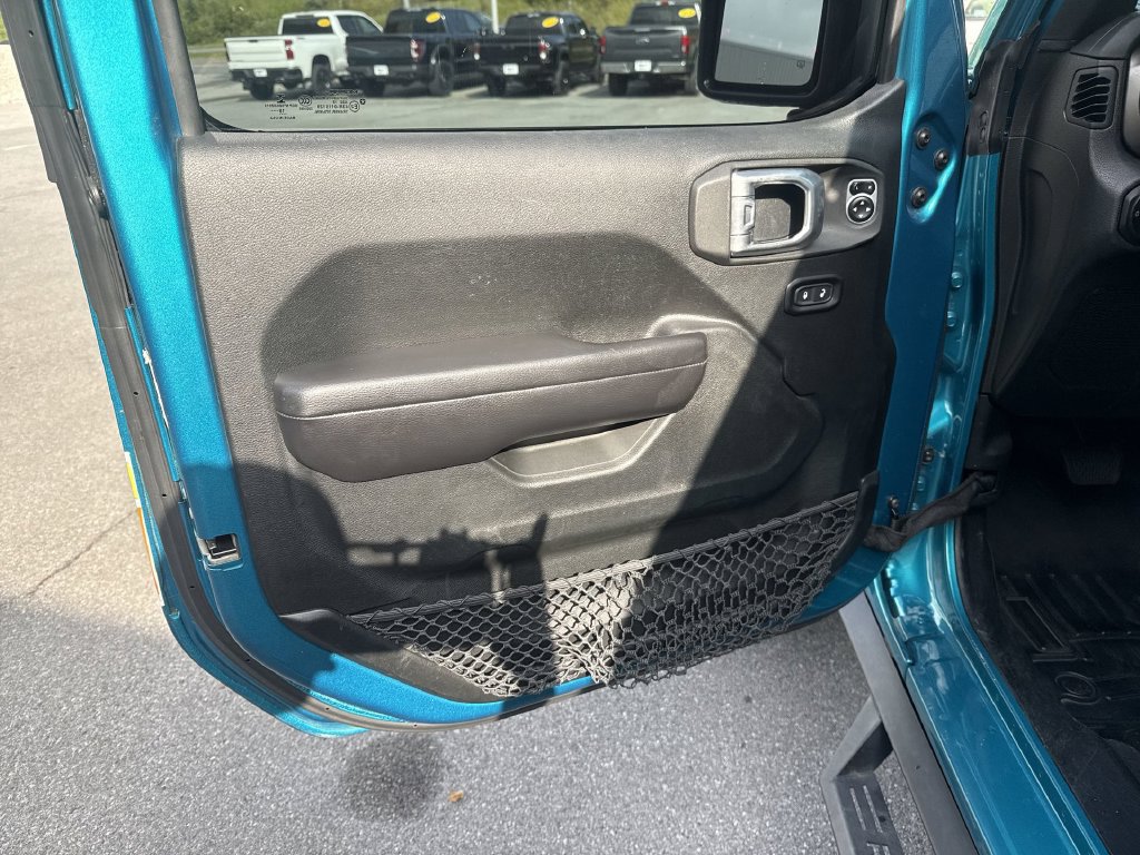 Used 2020 Jeep Wrangler Unlimited Sport S AWD/4WD image 18