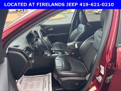 Used 2020 Jeep Cherokee Latitude Plus image 9