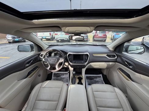 Used 2019 GMC Acadia Denali w/ Technology Package image 16