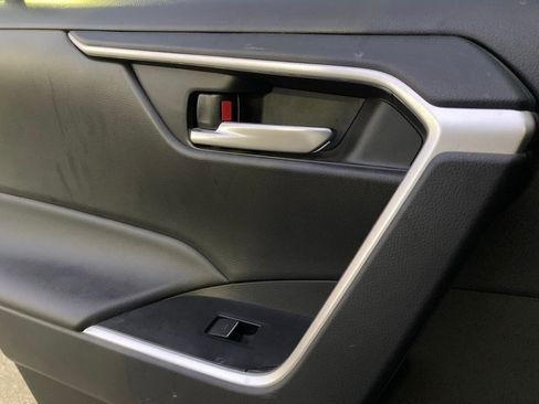 Certified 2024 Toyota RAV4 XLE Premium image 11