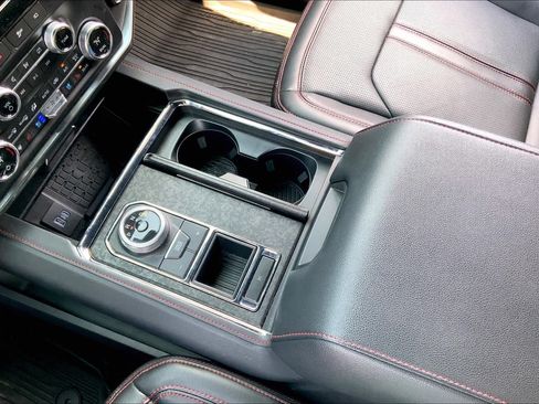 Certified 2022 Ford Expedition Limited RWD image 15