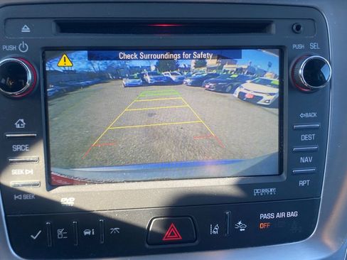 Used 2016 GMC Acadia SLT w/ Open Road Package AWD/4WD image 23