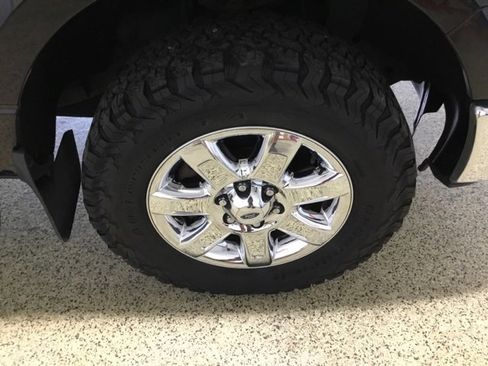 Used 2013 Ford F150 XLT w/ Luxury Equipment Group image 24