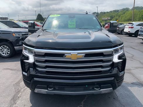 Used 2026 Chevrolet Silverado 1500 High Country w/ High Country Premium Package AWD/4WD image 9