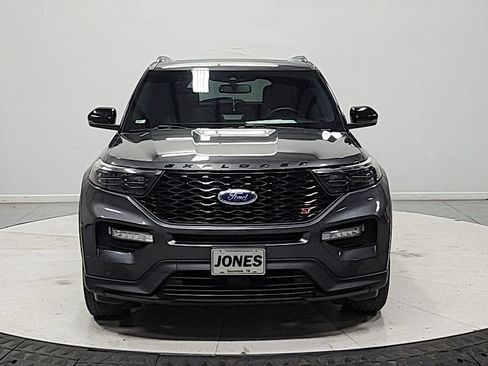Used 2020 Ford Explorer ST w/ Premium Technology Package AWD/4WD image 2