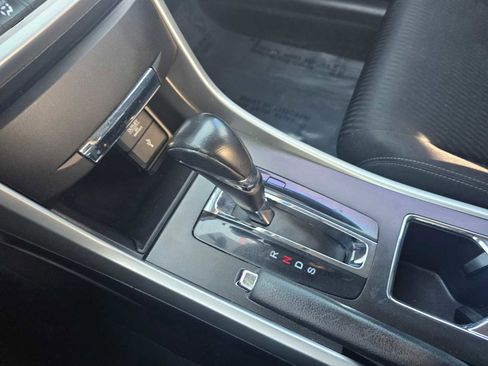 Used 2015 Honda Accord Sport image 29
