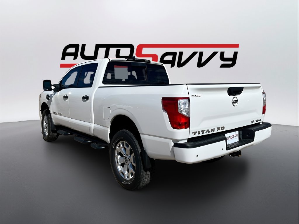 Used 2024 Nissan Titan SV w/ SV Convenience Package AWD/4WD image 5