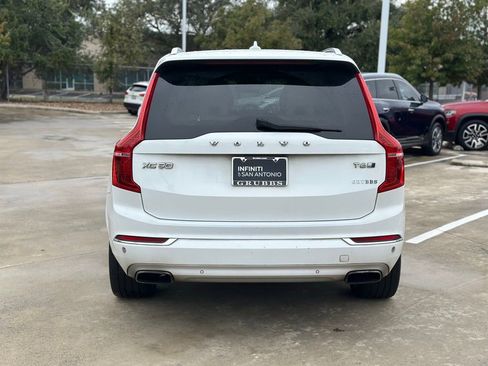 Used 2017 Volvo XC90 T6 Inscription w/ Vision Package image 3