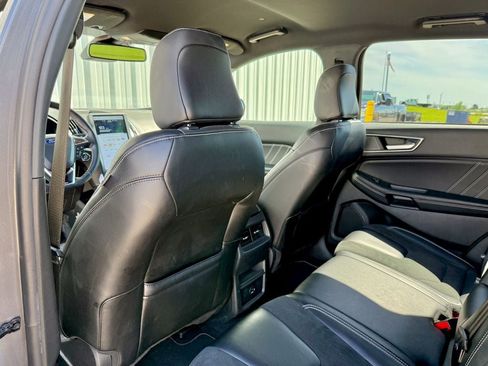 Used 2022 Ford Edge ST AWD/4WD image 13