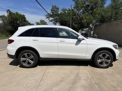 Used 2016 Mercedes-Benz GLC 300 image 12