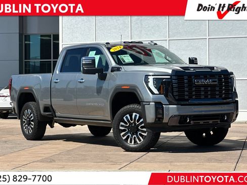 Used 2024 GMC Sierra 2500 Denali Ultimate w/ Max Trailering Package AWD/4WD image 1